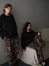秋冬用できるフランネルパジャマ【男女兼用・極上の柔らかさ・外出可能】（セットアップ対応）