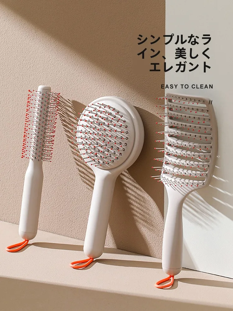 頭皮マッサージピン付き気泡ブラシの使い方と効果：頭頂部の痛みに役立つケアの仕組み