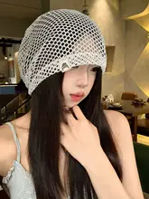 夏の涼しさを演出！編み込みデザインの透かしキャップ【軽量・通気性・小顔効果】