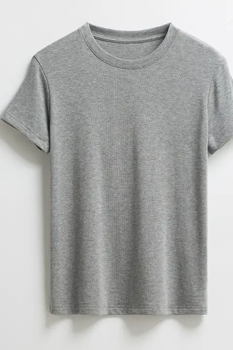 極上の柔らかさのサテンTシャツ【モダンなラウンドネック・快適なフィット感】