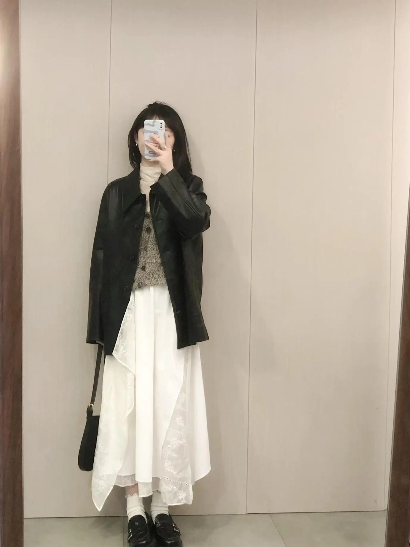 ロマンチックなフランス風不規則刺繍レースフリル付きゴムウエストスカート：20代女性の日常着に最適なA型中長裙