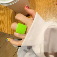 カラフルなゴスロリスタイルの指輪【四角形・キュートデザイン・グリッター仕上げ】