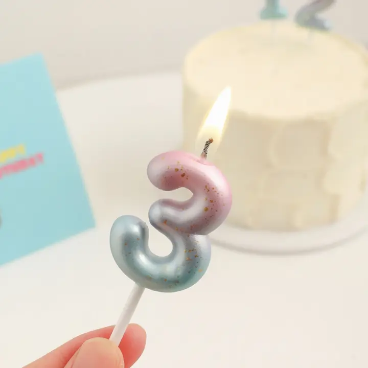 数字バースデーキャンドル カラフルなキャンディ ケーキ 大人 子供 パーティーデコレーション 創造的 個性