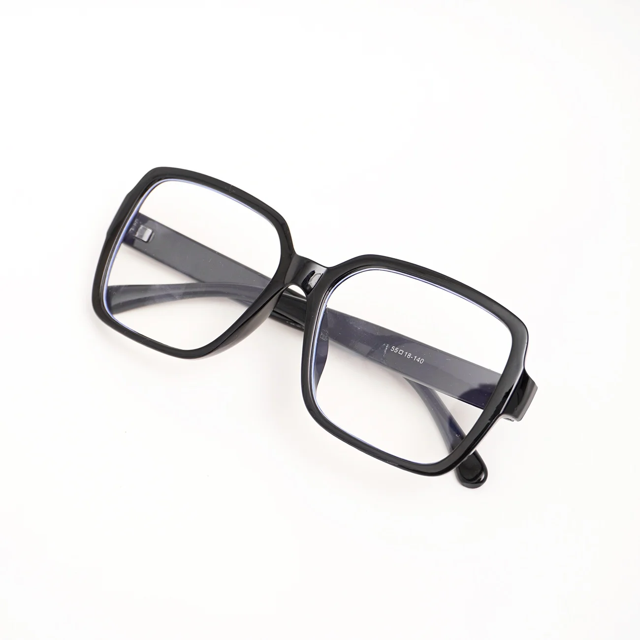 40代の男性が老眼鏡を「おしゃれ」に選ぶには？