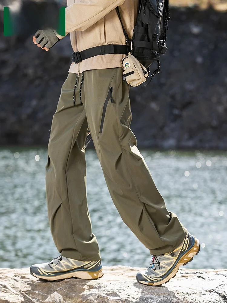 男女兼用ソフトシェルクライミングパンツ：防水・春秋用・ストレートフィットの実用性と使い分け