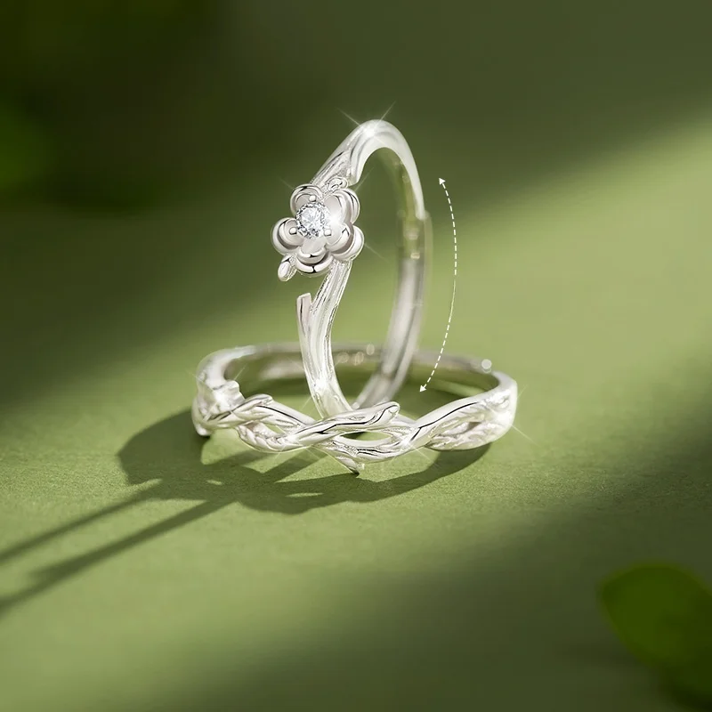 桔梗花デザインのカップルリング：ささやかな結婚祝いに最適な純銀ペアリング