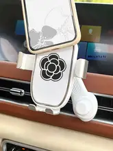 車載スマホホルダー【高級仕様・エアコン吹き出し口取り付け・重力支え】