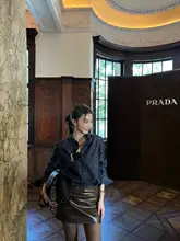 デザイン性のあるレディース長袖デニムシャツ【レーヨン素材・ヴィンテージ風】