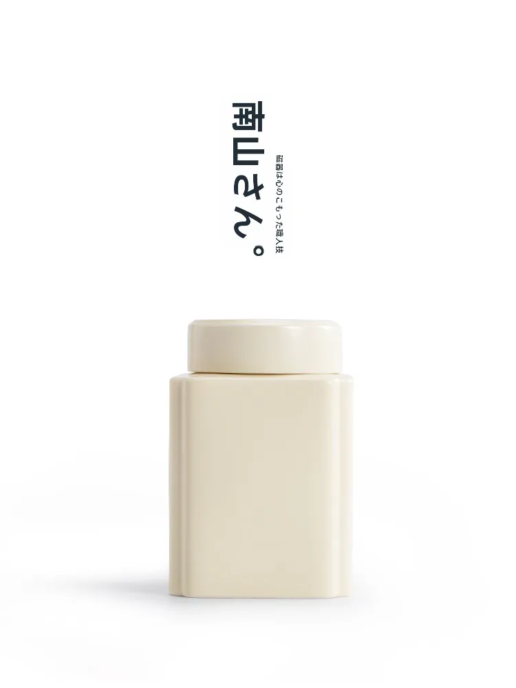 100均保存容器と比べて、陶製の茶葉保存容器は本当に価値があるのか？
