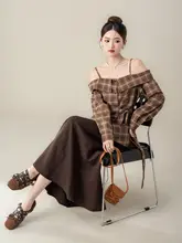 カラフルチェック柄のオフショルダーシャツ【不規則デザイン・春用】スカート（セットアップ対応）