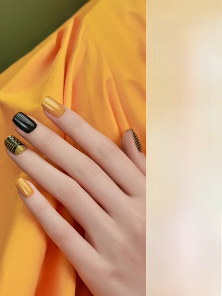 ショートネイル 夏 ワンカラー にぴったりな新色は？ハードジェルネイルシールで簡単に実現できる理由