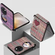 おしゃれなポケット版ニット刺繍ハート携帯電話ケース【対応機種：折りたたみ式・5G対応】