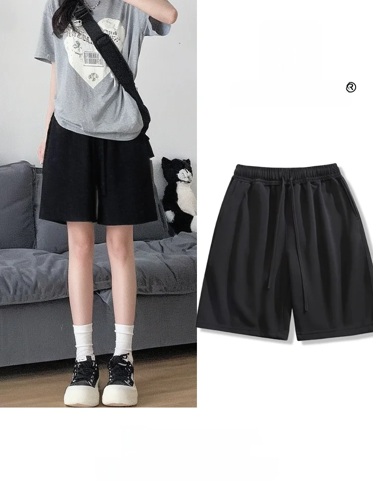 黒ジョガーパンツ コーデ 夏 レディース おすすめ4選：どんな感じ？スタイルアップの実践ノウハウ