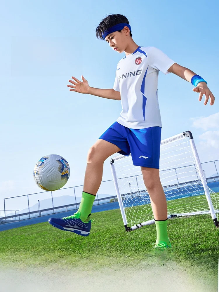 サッカー オレンジ ユニフォームの選び方とおすすめ3選：価格・デザイン・使い勝手まで徹底解説