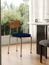 ヴィンテージデザインの木製ダイニングチェア【無垢材・ステンレス製・用】