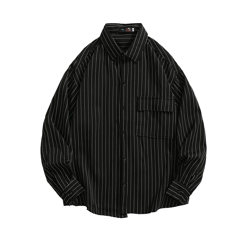 柄シャツを着るなら、どう選ぶべきか？——ストライプの長袖シャツがもたらす、日常の小さな幸せ