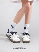 軽量ソフトソールの女性用スニーカー【カジュアルライフスタイル・シンプルデザイン・秋用】（セットアップ対応）