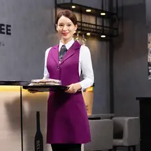 秋冬用のレディースサービスエプロン【飲食店向け・フロントデザイン・カフェ・バー】