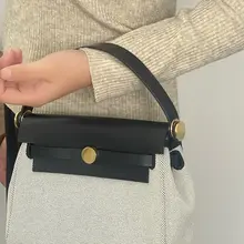 ハンドバッグ【レザーショルダーストラップ・小型サイズ・モダンデザイン】