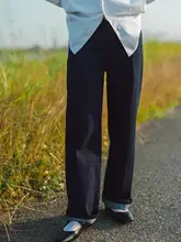 オーガニックコットン製 軽量柔らかなハイウエストデニムパンツ【カジュアル・ストレート・フロアレング ス】