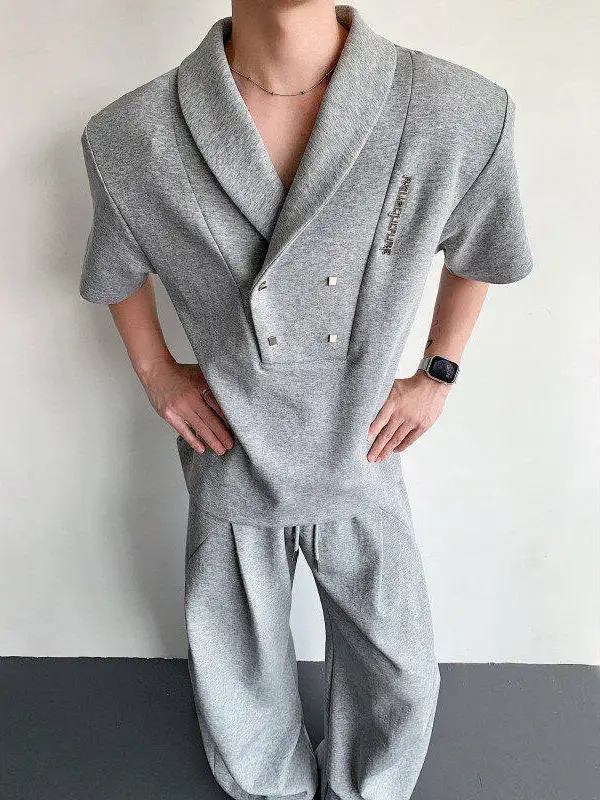 かっこいいシンプルなストリートファッションをどう選ぶ？青果領ポロシャツとワイドパンツのセットが答えになる