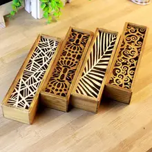 レトロ風デザインの花柄透かし文房具ケース【木製・学生用・多機能】
