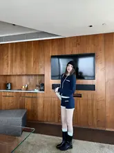 カラーブロックデザインの丸首フィットニットカーディガン【春用・リブ編み・タイトショートパンツ付き】（セットアップ対応）