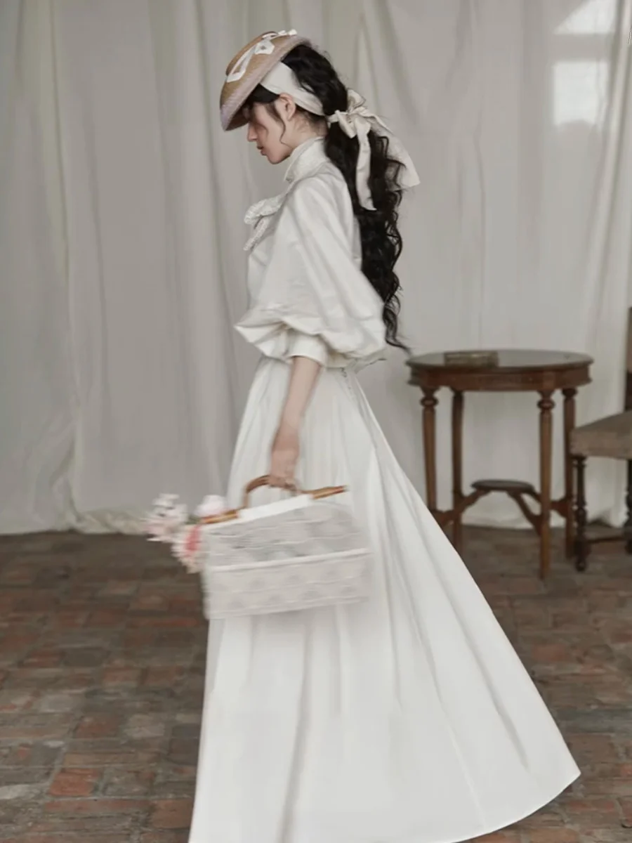 レディースフォーマル結婚式用のドレス：軽やかな素材とエレガントなデザインの長裙スタイル