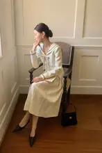 ネイビー襟のショールカラードレス【ストライプニット・女性用・秋冬向け・スリムデザイン】（セットアップ対応）