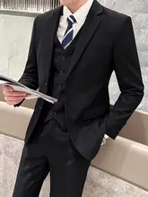 ビジネス用男性スーツ【カジュアルデザイン・秋冬用・三つ揃い・ジャケット＆パンツ＆ベスト】（セットアップ対応）