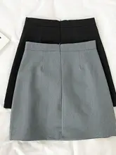 浅灰色のAラインハイウエストスカート【シルエットを引き立てる・防透けデザイン】（セットアップ対応）