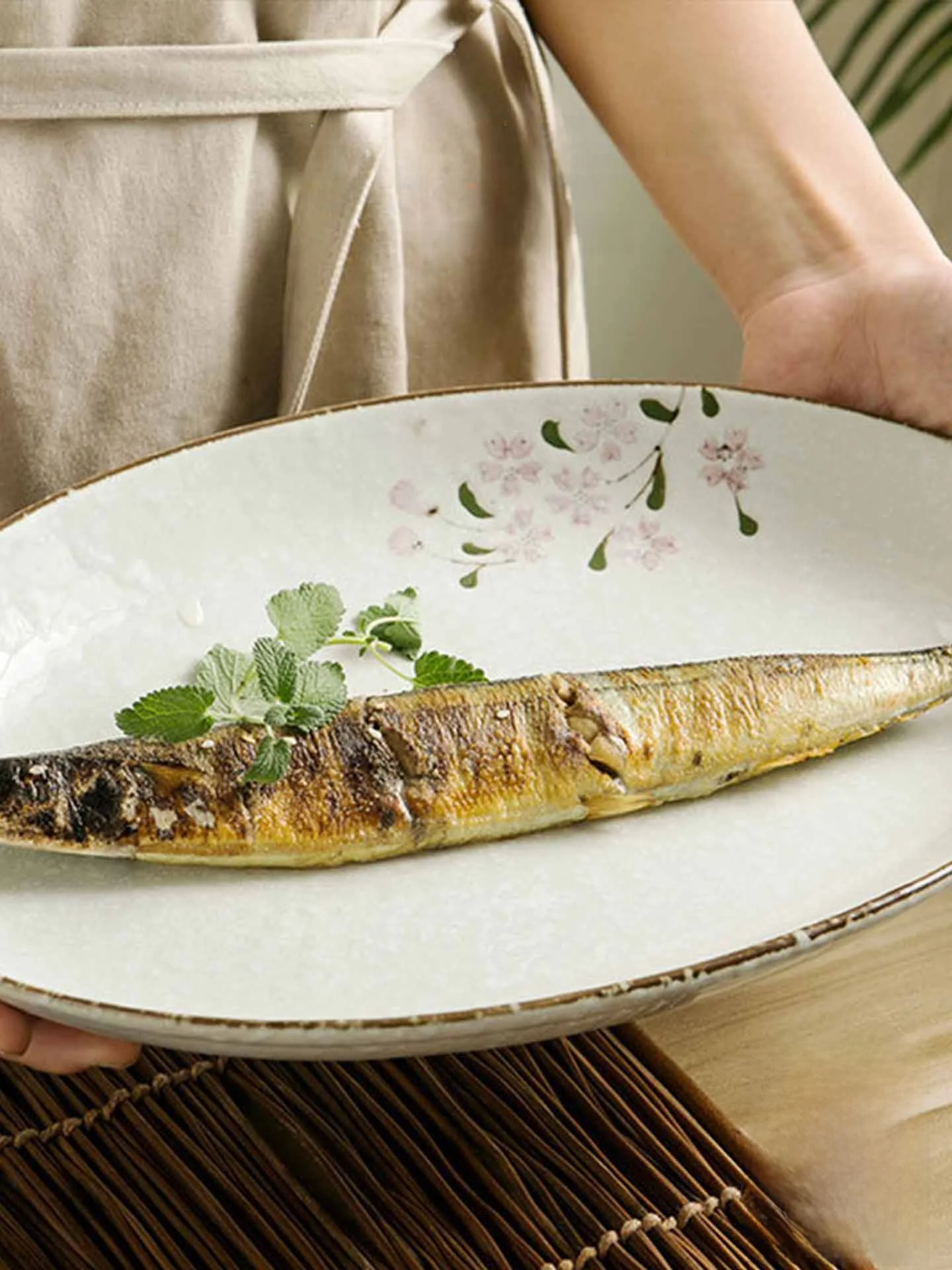 陶磁製魚皿：北欧風純色12inch魚盤の使い方と実際の選定基準