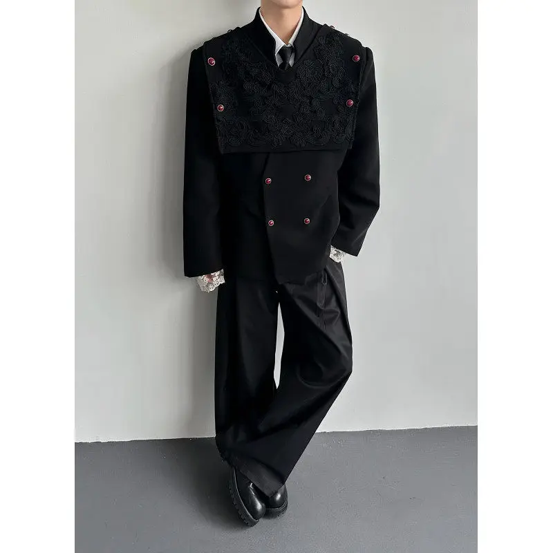 黒い洋服を選ぶときに迷うなら、この1着で解決できる？