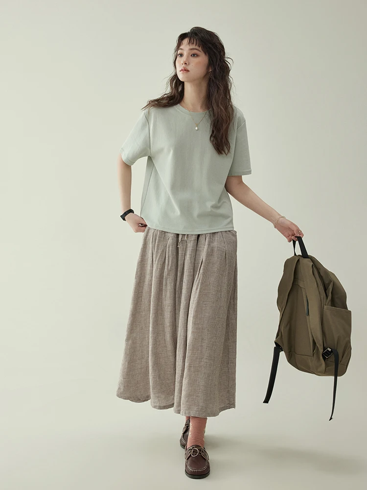 大人可愛い服 40代コーデの完全ガイド｜無地Tシャツで心のリズムを整える
