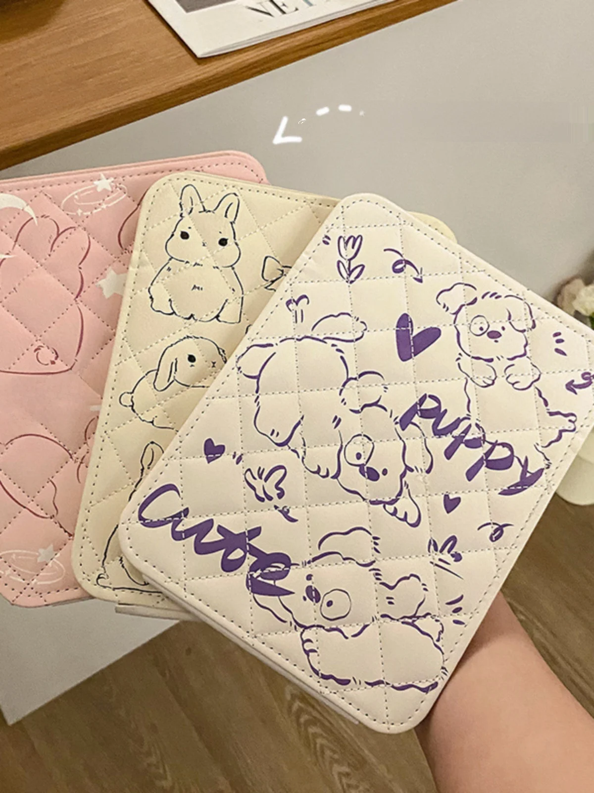 洗面所にぴったりの「かわいい折りたたみ式ミラー」は、本当に必要なのか？