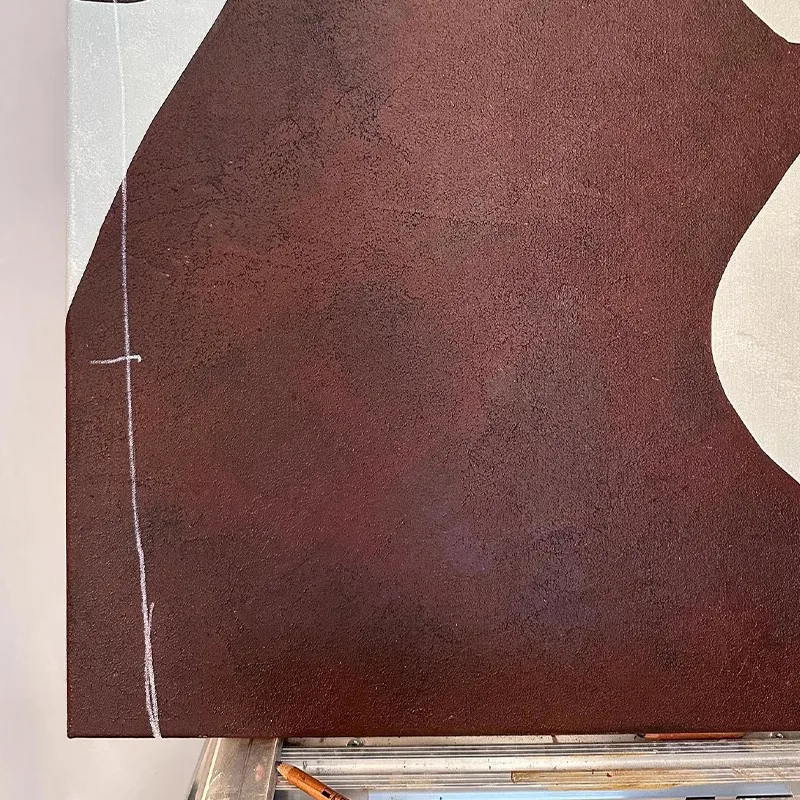 線画と油絵の境界で揺れる、現代の美とは？