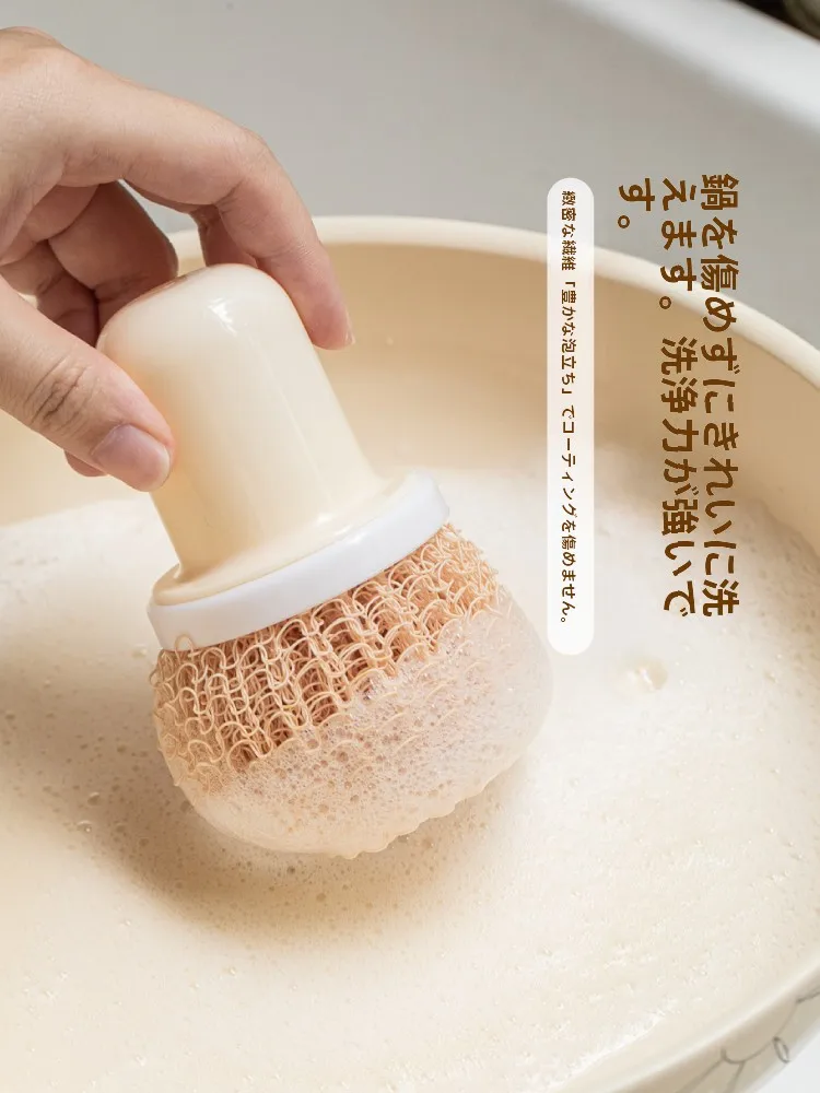 洗濯槽を清掃するのに最適なブラシは？実はこれ1つで汚れも臭いも解決！
