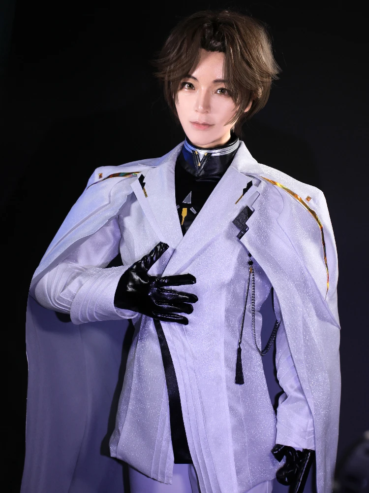3DCG同人で生まれた世界「世界之外」の制服、どう選ぶ？コスプレの恥ずかしさを和らげるアイテムとは？