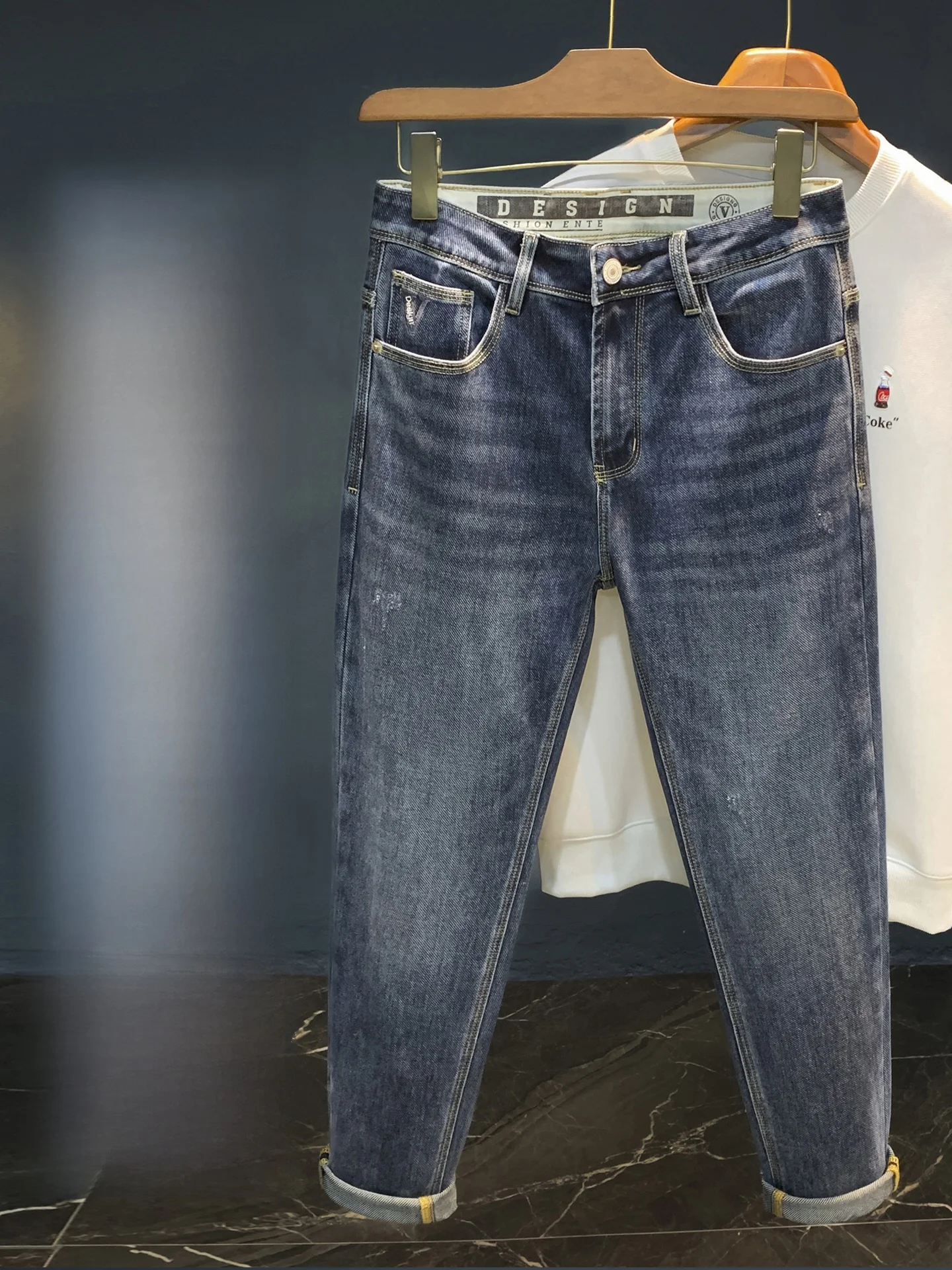 秋冬にぴったりのメンズデニムは、どう選ぶ？