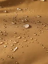 リバーシブル着用可能なフリースジャケット【防風・防水・冬用・ショート丈】