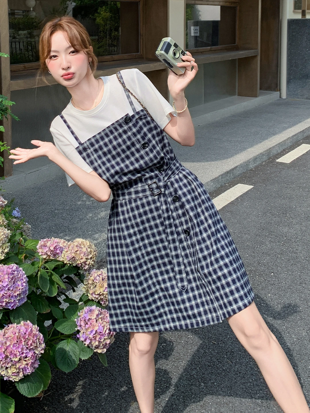 写真で服を探すとき、本当に見つかるのは「見た目」なのか？