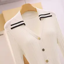 シンプルなVネックニットカーディガン【フィット感・秋用】