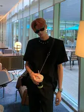 デザイン性の高い メンズ半袖Tシャツ【クリーンフィット・金属ボタン付き・ゆったりシルエット】