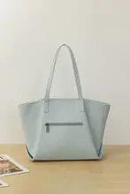 軽量トートバッグ【防水ナイロン・ショルダー・カジュアル・通勤用】