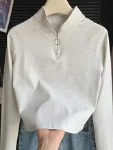 グレーのシンプルカジュアルハーフジップ立襟Tシャツ【女性用・薄手・トレンディ・スリーブレス】