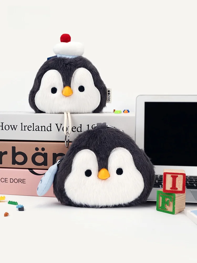 かわいいデザインのミニプラッシュペンギン：コインケース・キーホルダー付きの実用性と使用シーン