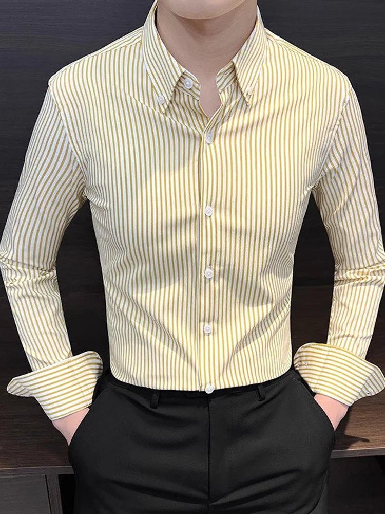 セミフォーマル 大学生 男 どんな服装がおすすめ？ストライプシャツで解決するリアルなスタイル