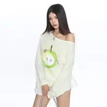 夏用 青リンゴプリントのオフショルダーロングスリーブTシャツ【極上の柔らかさ・薄手・UVカット】