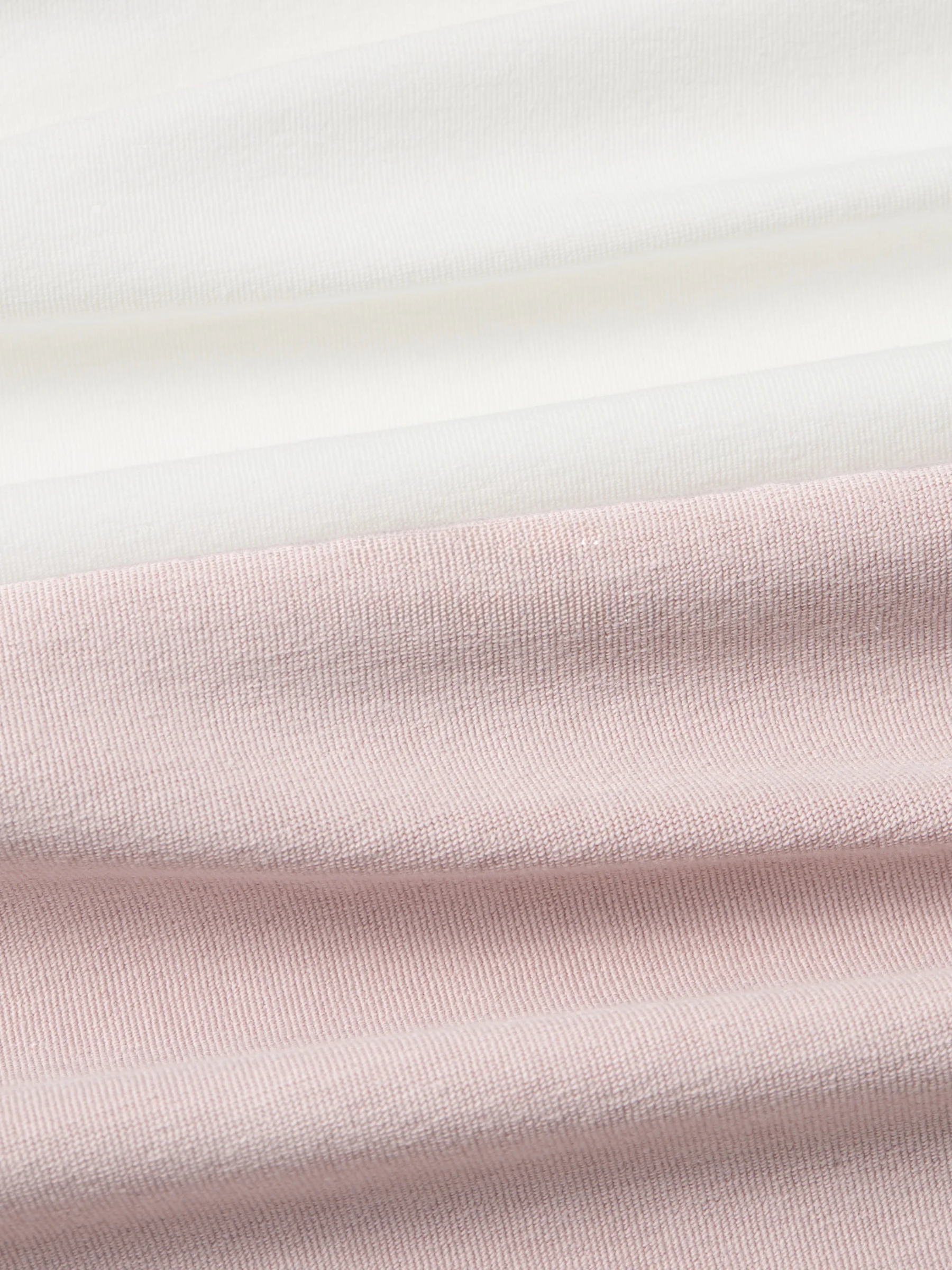 Tシャツのシミ取りに悩むなら、この1枚で解決できる？