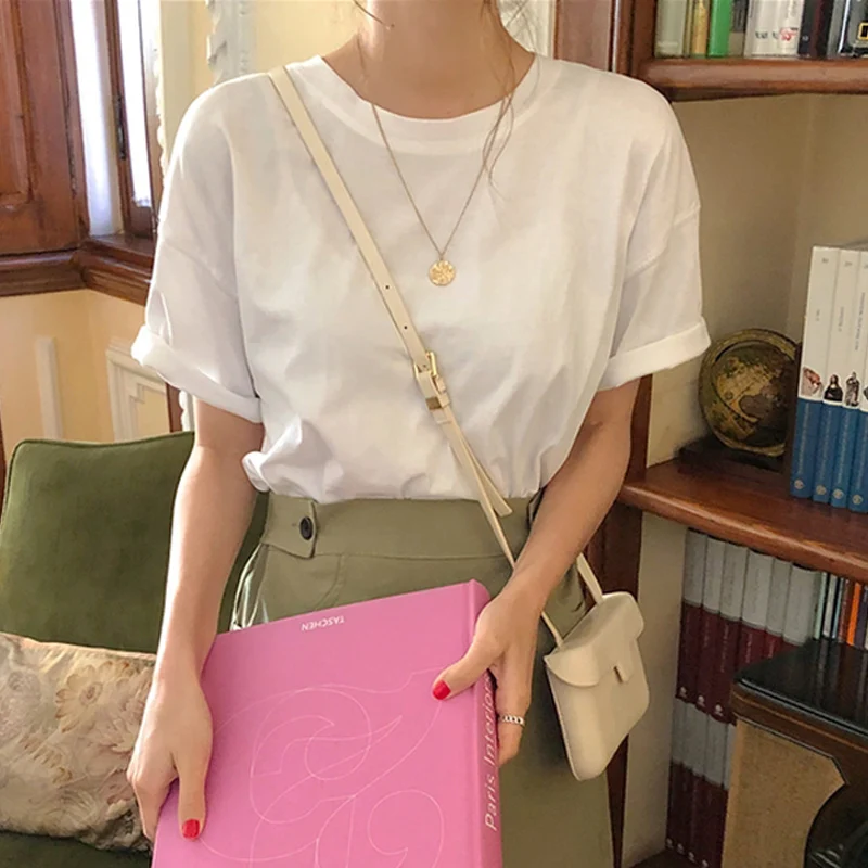 大人可愛い服 40代コーデの完全ガイド｜色・素材・フィット感の選び方
